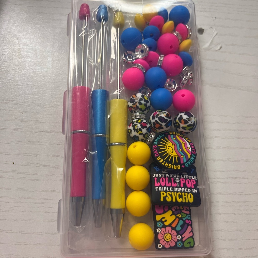 Colorful Bead and Tool Set
